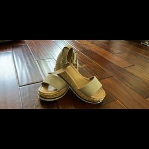 DV Dolce Vita Baker espadrille sandals